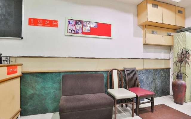Hotel Moris Banquets by OYO Rooms