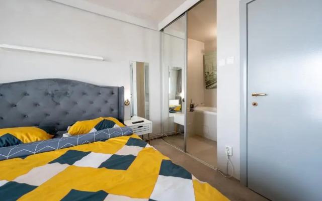 Central City View X1