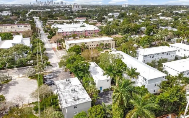 Private 2-bedroom Wilton Villas