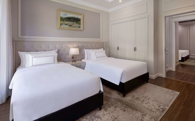 Melia Vinpearl Cam Ranh Beach Resort