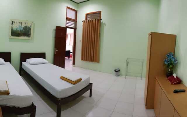 Embe Pitoe Syariah Gejayan RedPartner