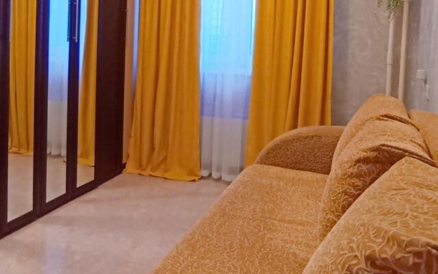 Апартаменты на улице Архитектора Александрова 4