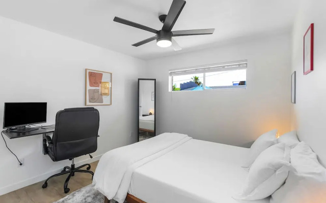 Citrus Blossom 1BR Condo with Pool