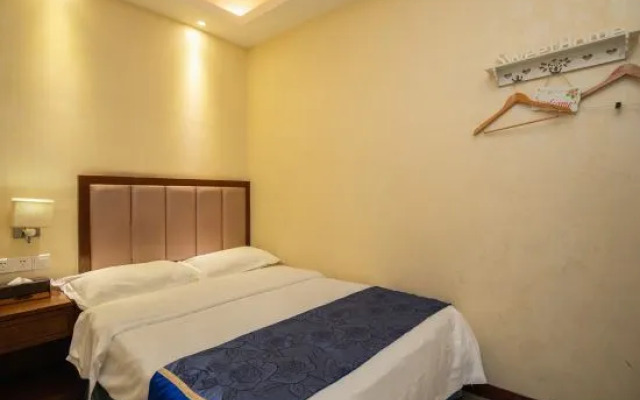 Xiangyun Hotel (Chongqing Library Metro Station Southwest Hospital Store)