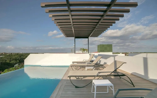 Comfortable, Spacious Penthouse- 2 Bedrooms- 7 People