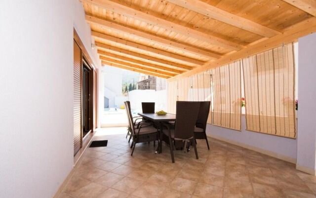 Holiday Home Belmondo