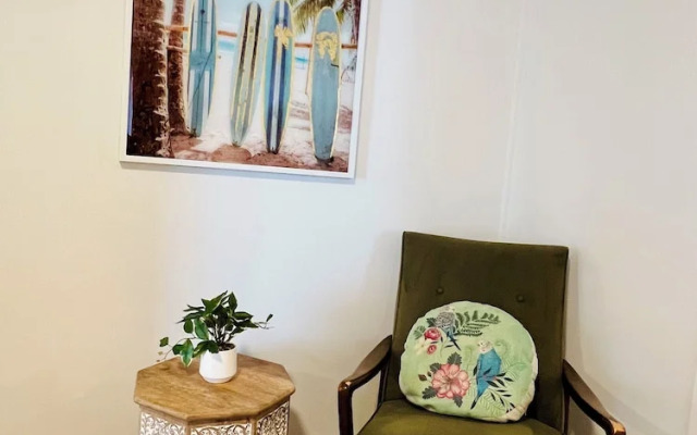 City Unit 6 Walk to Esplanade