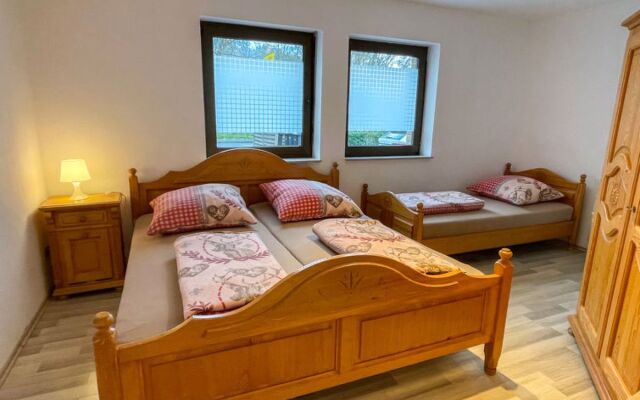 Ferienapartments Adenau 17400