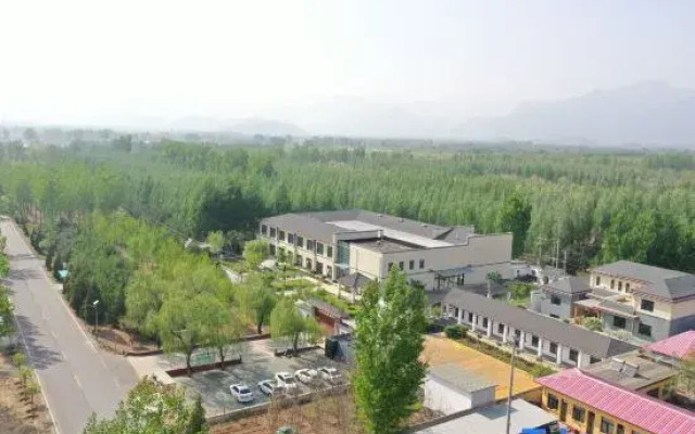 Yunmeng Resort Hotel