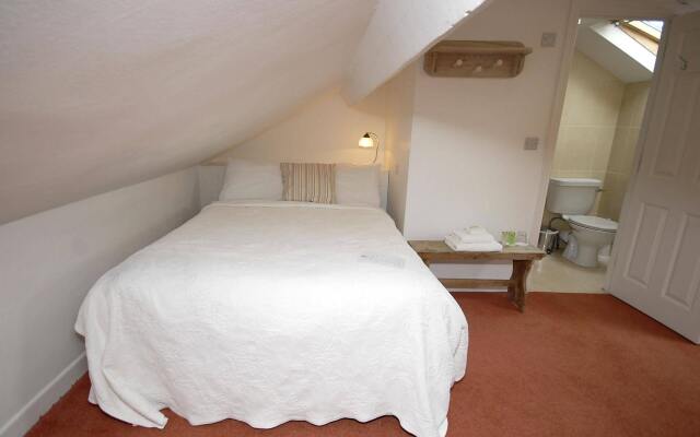 St. Anthony's Riverside B&B