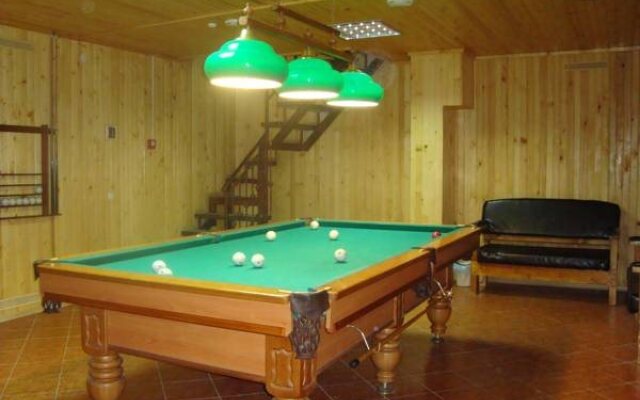 Hostel Vatra