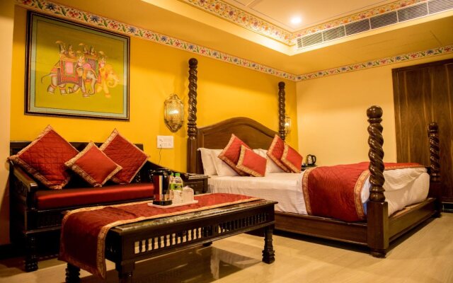 Hotel Fort Chandragupt Jaipur