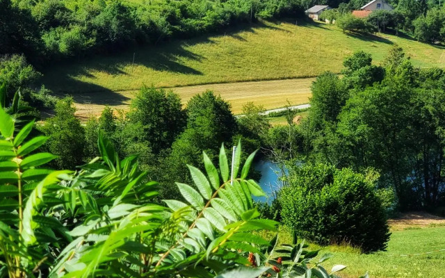 Guesthouse Mreznicka Idila