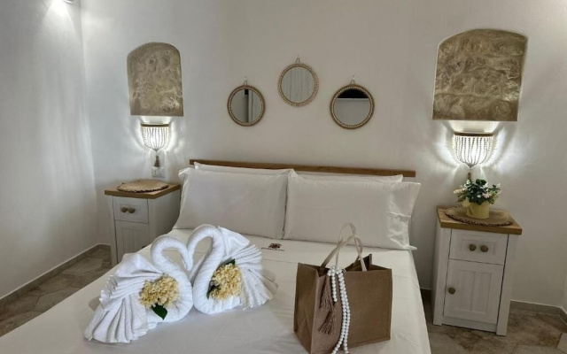 Godano Rooms