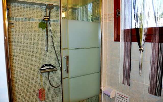 Les Oliviers La Cadiere