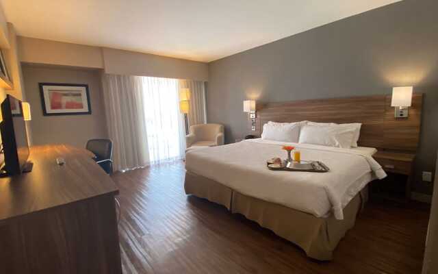 Courtyard by Marriott Puebla Las Animas