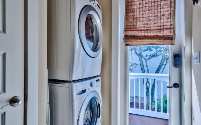 Soggy Dollar 255 Winston Lane