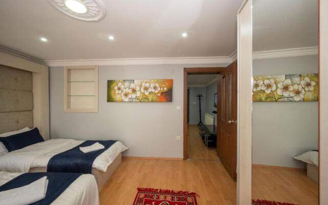 Taksim Suite II