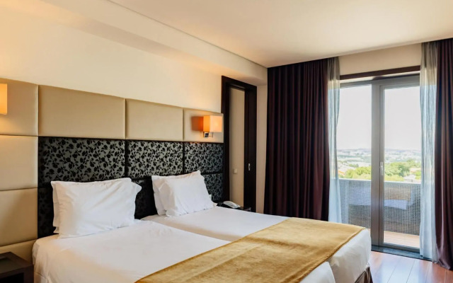Axis Porto Business & Spa Hotel