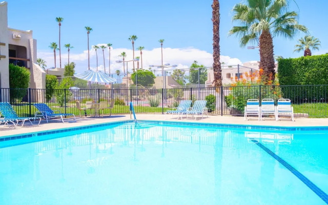 Par at Paradise in Palm Springs