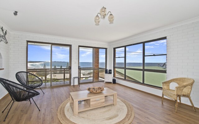 Pacifica - All About The View