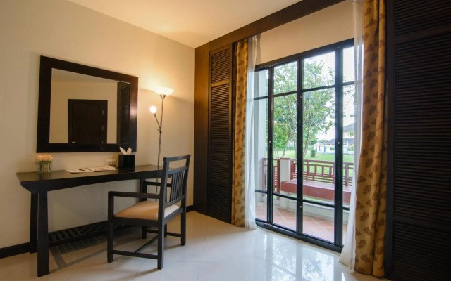The Nouveau Chumphon Beach Resort & Golf