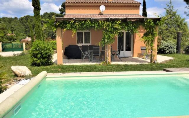 Maison Salavas, 4 pièces, 6 personnes - FR-1-382-38