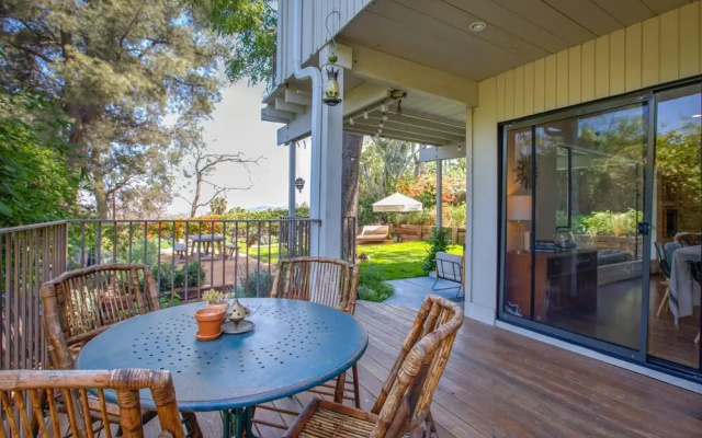 Silver Lake 3br W/ Water Views 3 Bedroom Home