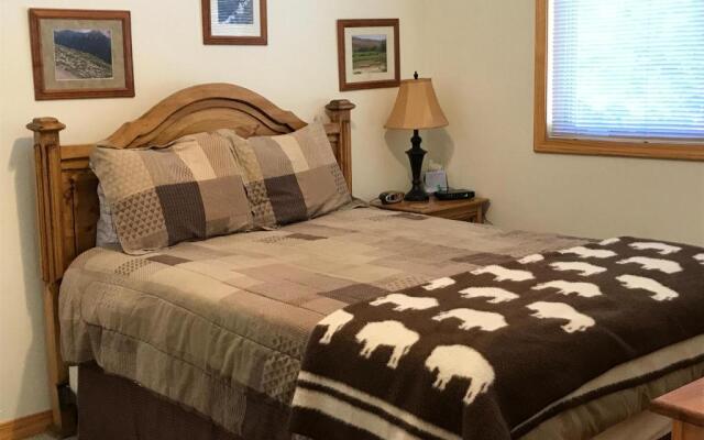 1494OAK Cliff Top Condo