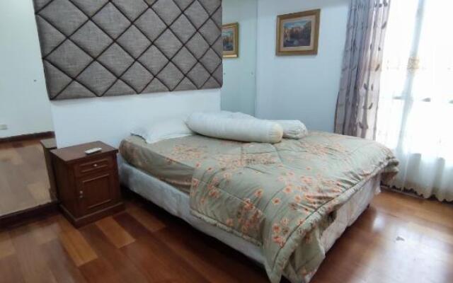 Somerset Berlian Apartment