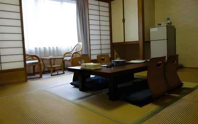 Nakamura Prince Hotel