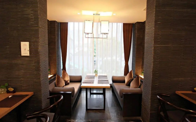 Scholars Hotel