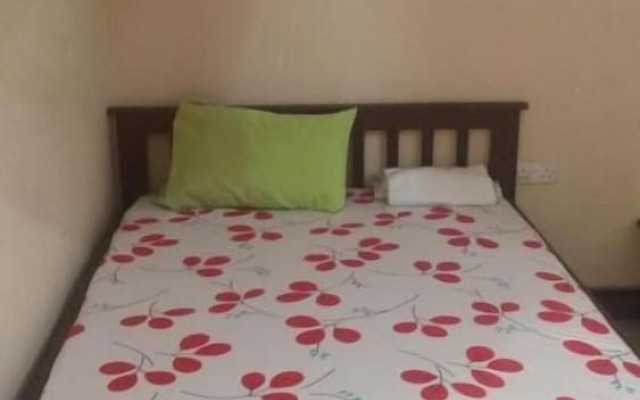 JJ&JE Family House - Hostel