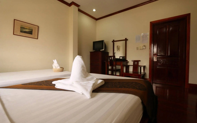 Lalco AR Hotel