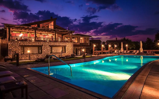 Vitina House Forest Resort