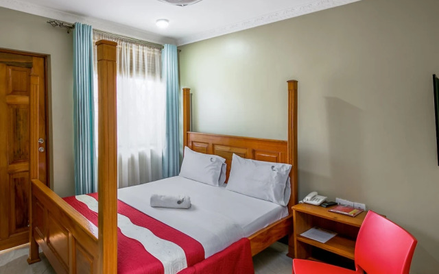 Palm Gardens and Guest House