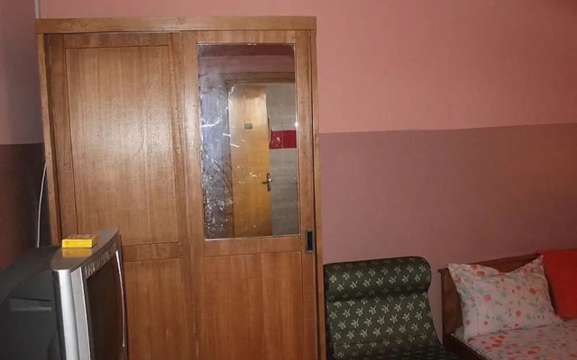 Banilux Guest House