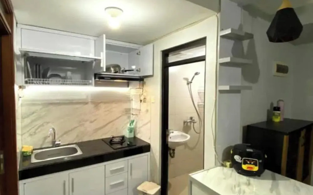 OYO 94087 Apartemen 19 Avenue By Rh