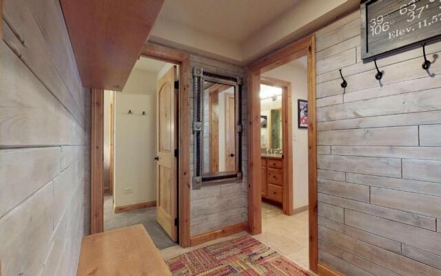 Montaneros in Vail, a Destination by Hyatt Residence