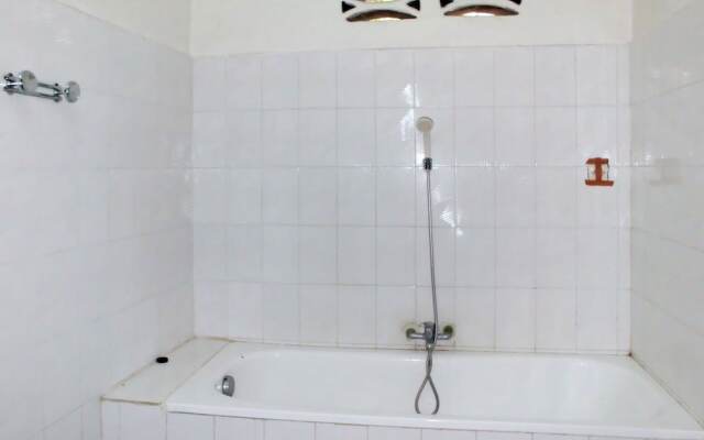 Apartment With 3 Bedrooms in Mahajanga, With Furnished Terrace and Wif