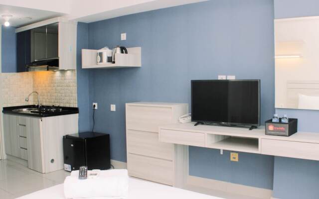 Cozy And Modern Studio At Springlake Summarecon Bekasi Apartment