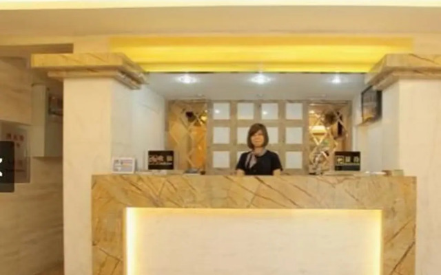 Xinghe Xinfeng Hotel Railway Station & Bus Station Branch