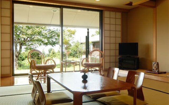 Natureling Hotel KomeHonjin
