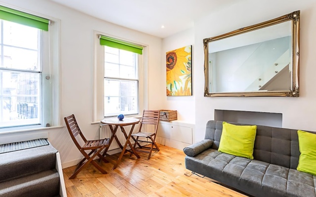 Farringdon Leo Loft