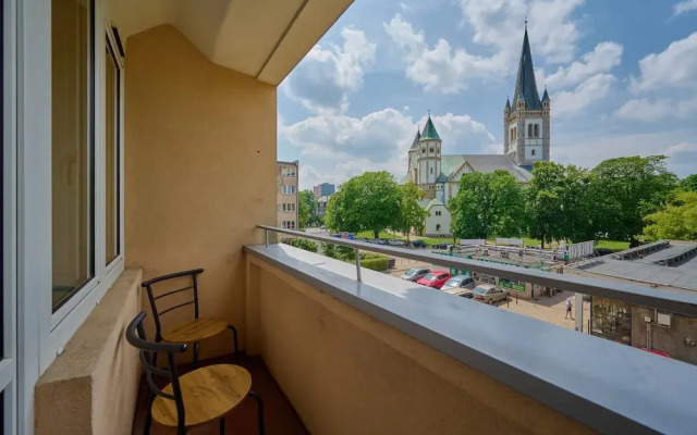 Bright & Stylish Gajowicka by Renters