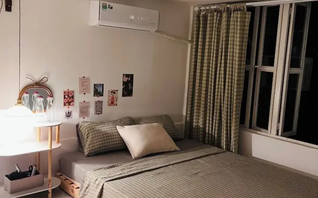 THE Room