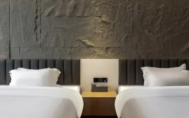 Silent Space Homestay
