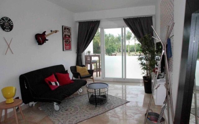 Apartamento Trendy, Airport Transfer