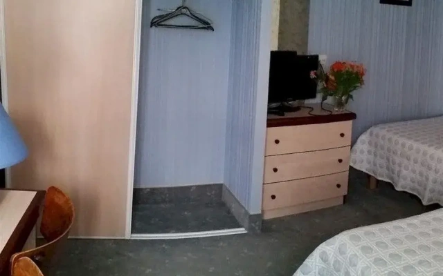 Le Modern Htel