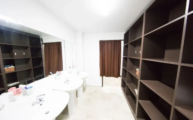 Rgb House Hostel